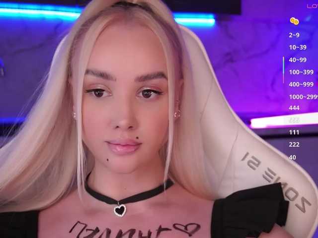 In-your-fucking-mind live webcam show