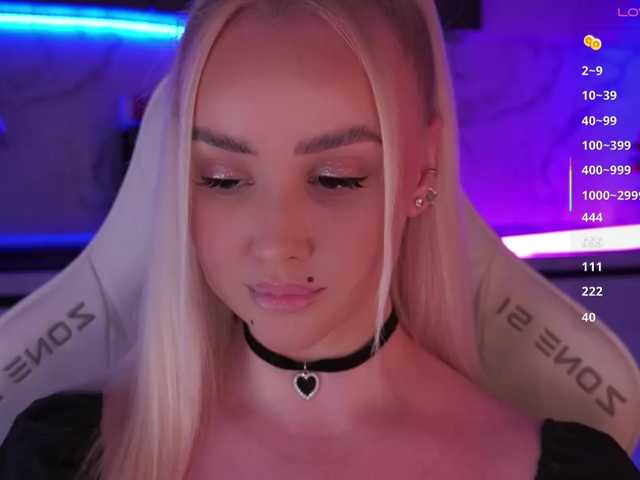 In-your-fucking-mind live cam