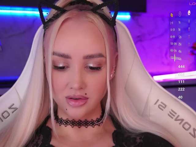In-your-fucking-mind live webcam show