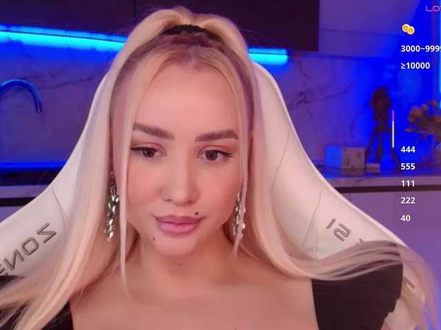 In-your-fucking-mind live cam on UnifiedCams