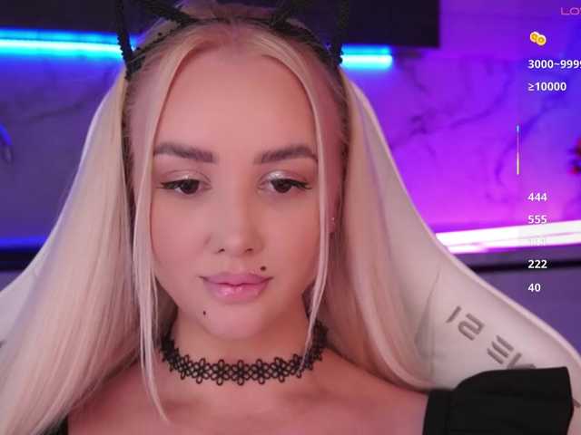 In-your-fucking-mind live cam