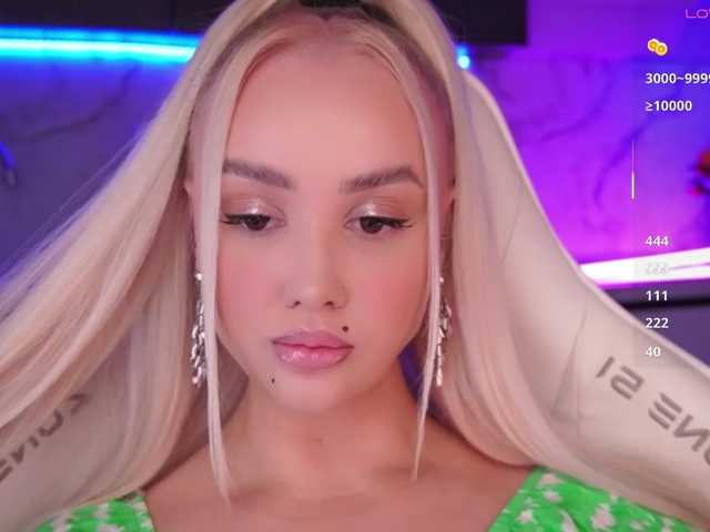 In-your-fucking-mind live webcam show