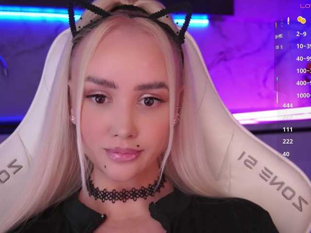 In-your-fucking-mind live webcam show