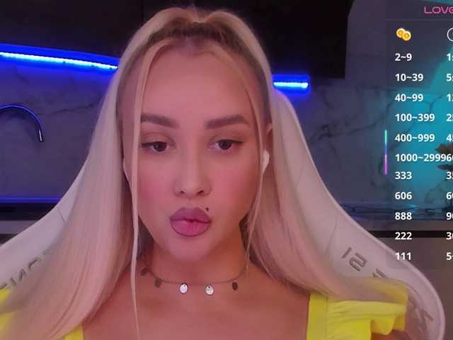 in-your-fucking-mind cam belle