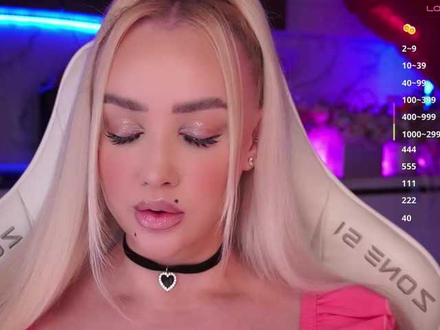 In-your-fucking-mind live cam preview