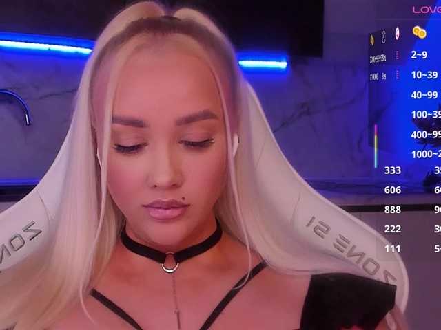 In-your-fucking-mind's BongaCams show and profile