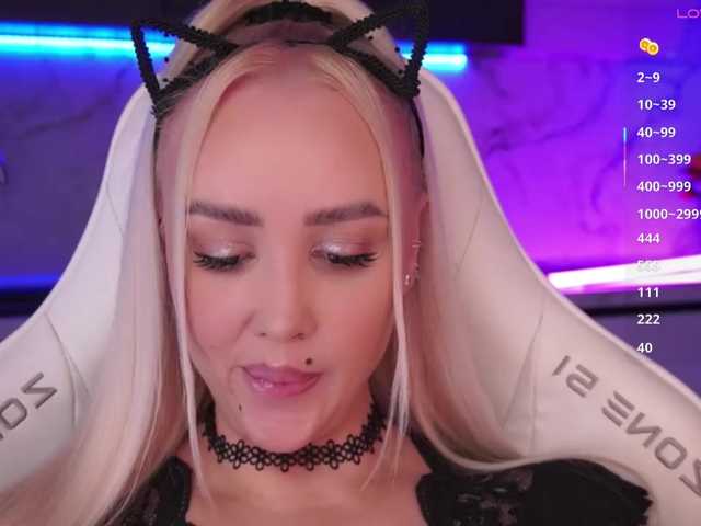 In-your-fucking-mind live webcam show