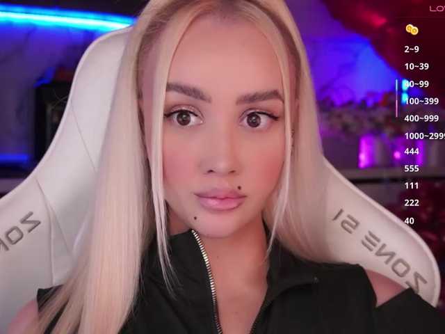 In-your-fucking-mind live cam