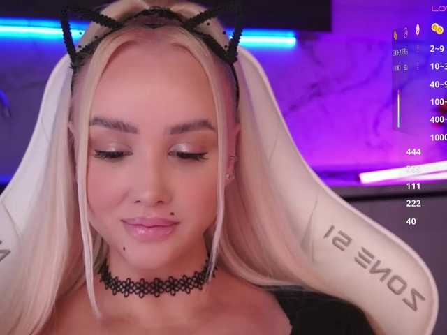 In-your-fucking-mind live webcam show
