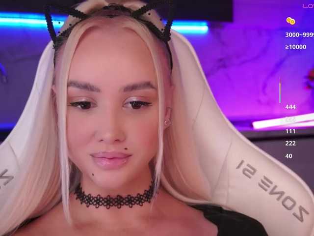 In-your-fucking-mind live webcam show