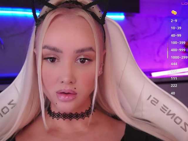 In-your-fucking-mind live cam