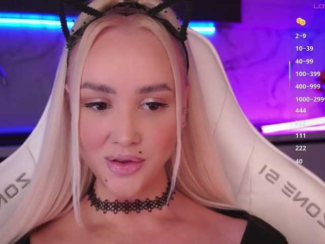 In-your-fucking-mind live webcam show