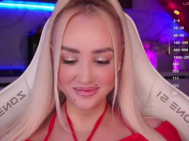 In-your-fucking-mind live cam preview