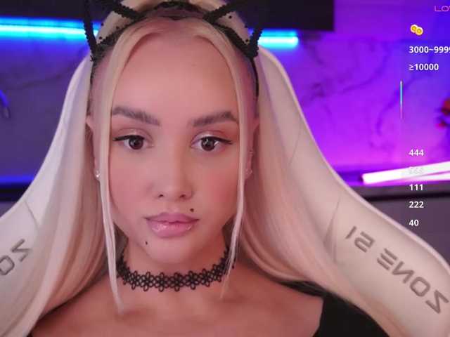 In-your-fucking-mind live webcam show