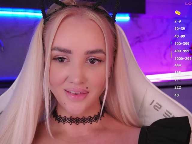 In-your-fucking-mind live webcam show