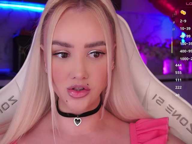 In-your-fucking-mind live cam preview
