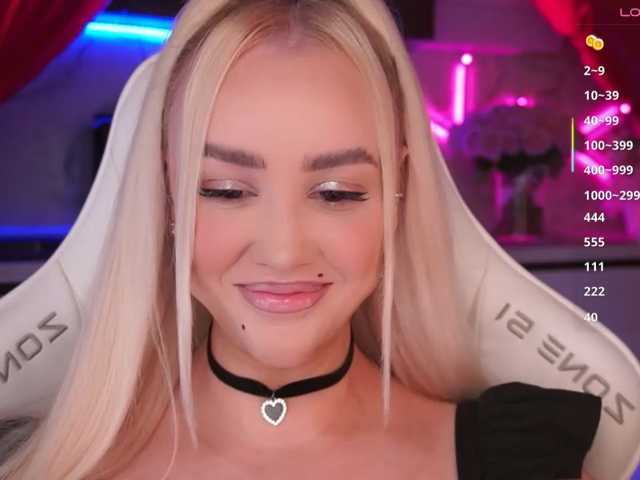 In-your-fucking-mind live cam preview