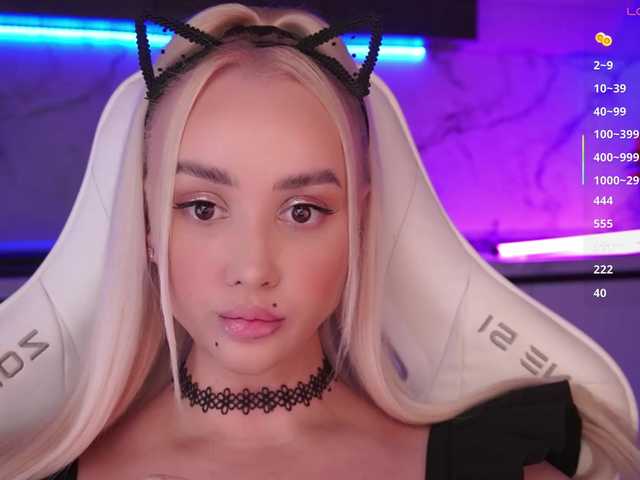 In-your-fucking-mind live webcam show