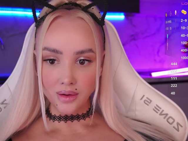 In-your-fucking-mind live webcam show