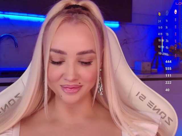 In-your-fucking-mind live cam on UnifiedCams