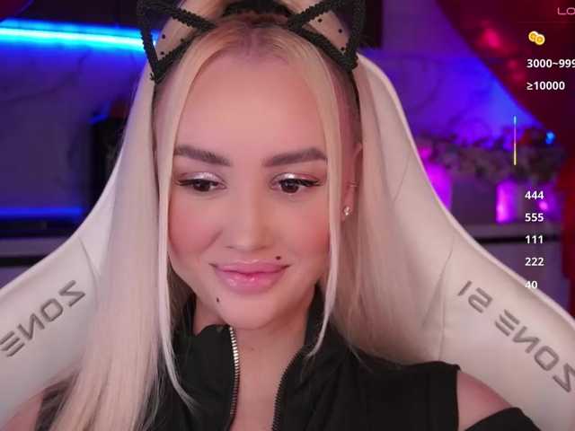 In-your-fucking-mind live cam preview