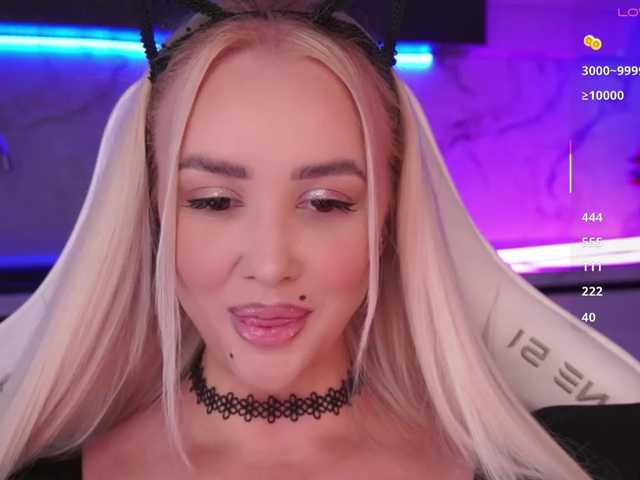 In-your-fucking-mind live webcam show