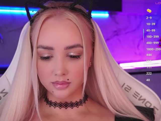 In-your-fucking-mind live cam