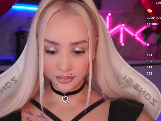 In-your-fucking-mind live cam