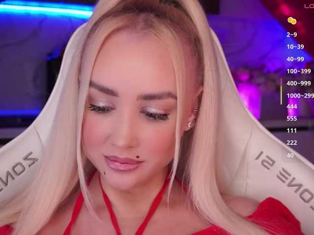 In-your-fucking-mind live cam preview