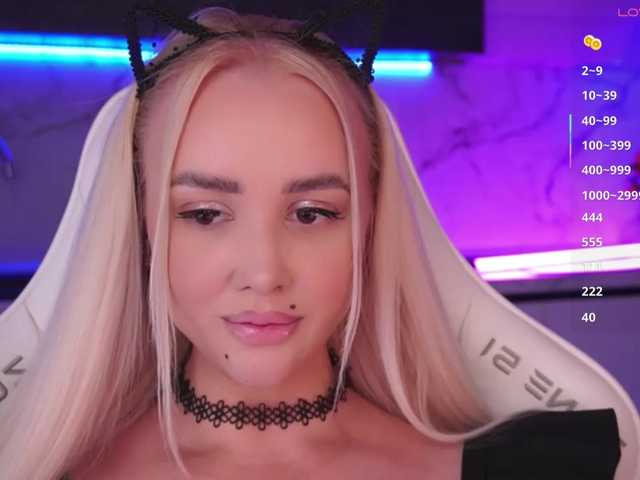 In-your-fucking-mind live webcam show