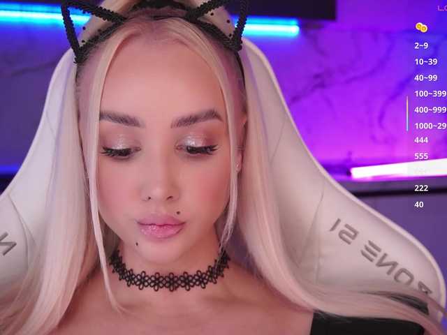 In-your-fucking-mind live cam