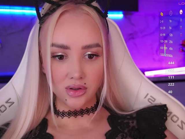 In-your-fucking-mind live webcam show