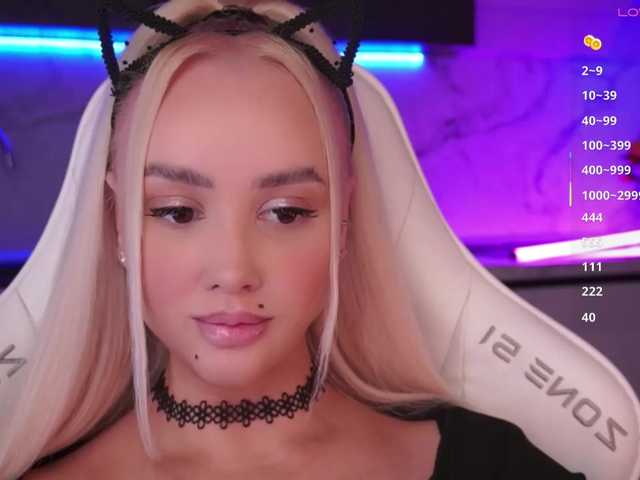 In-your-fucking-mind live cam
