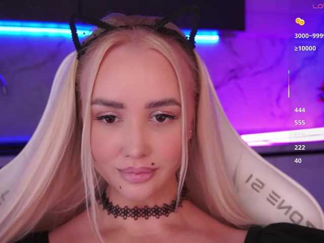 In-your-fucking-mind live webcam show