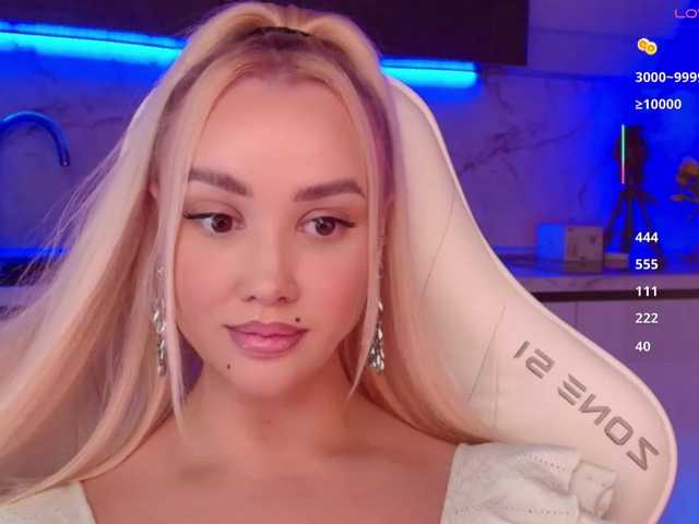 In-your-fucking-mind live cam