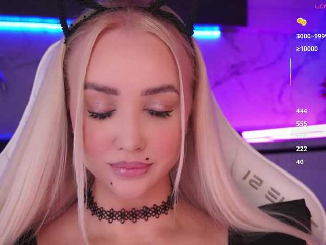 In-your-fucking-mind live webcam show