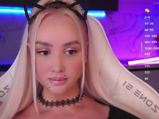 In-your-fucking-mind live webcam show