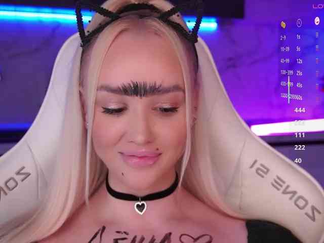 In-your-fucking-... Live Webcam on BongaCams
