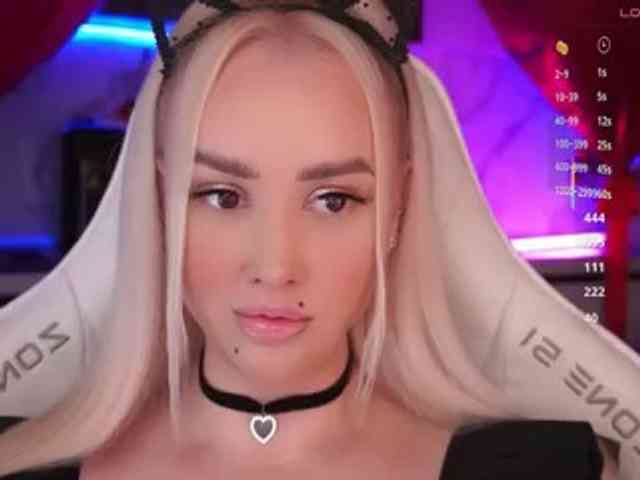 In-your-fucking-mind webcam