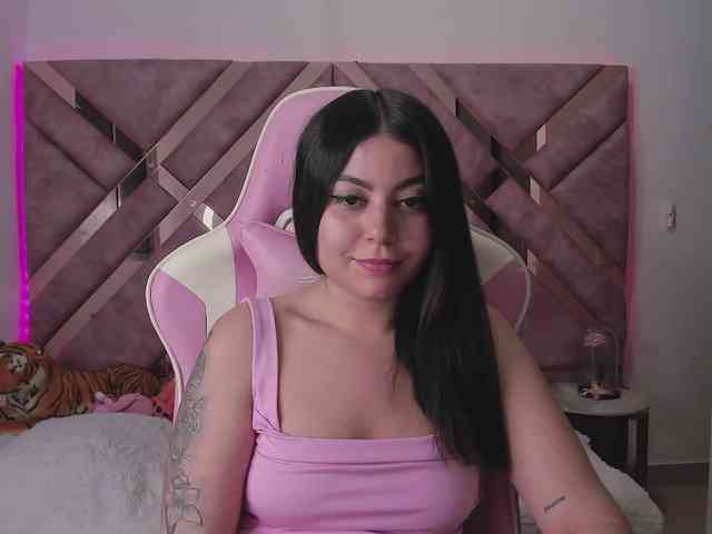 tigerbaby_ webcam