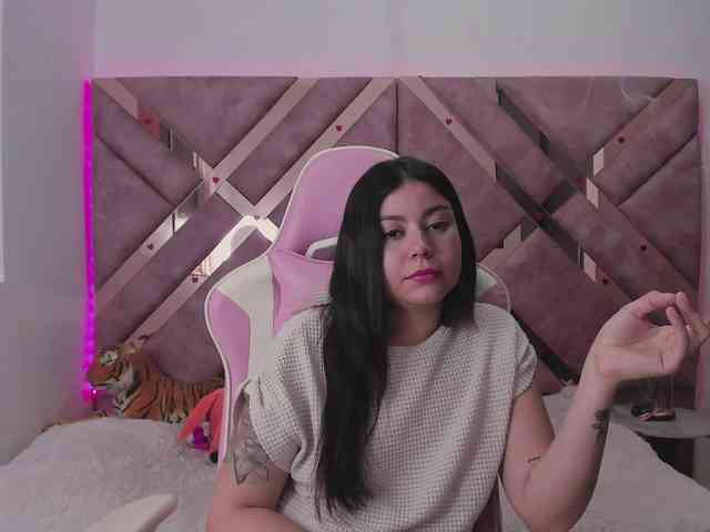 tigerbaby_ webcam
