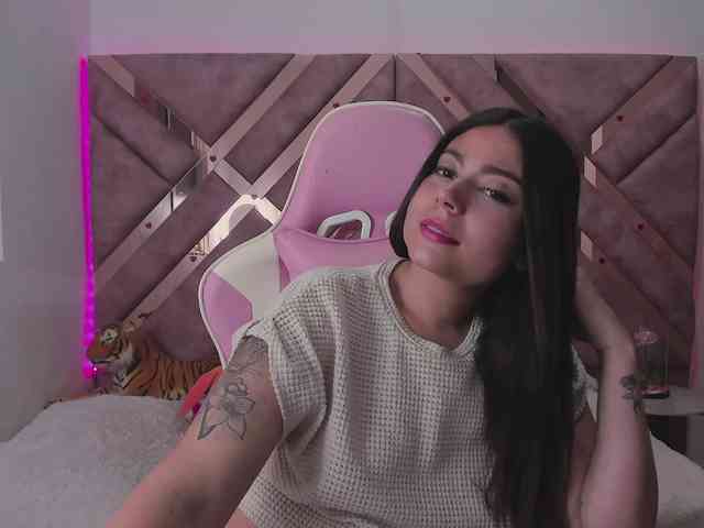 tigerbaby_ webcam