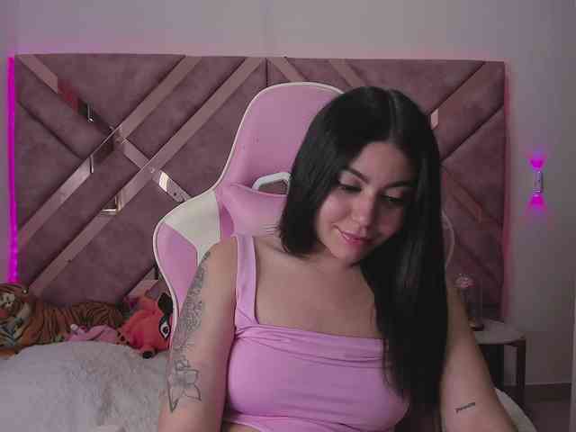 tigerbaby_ webcam
