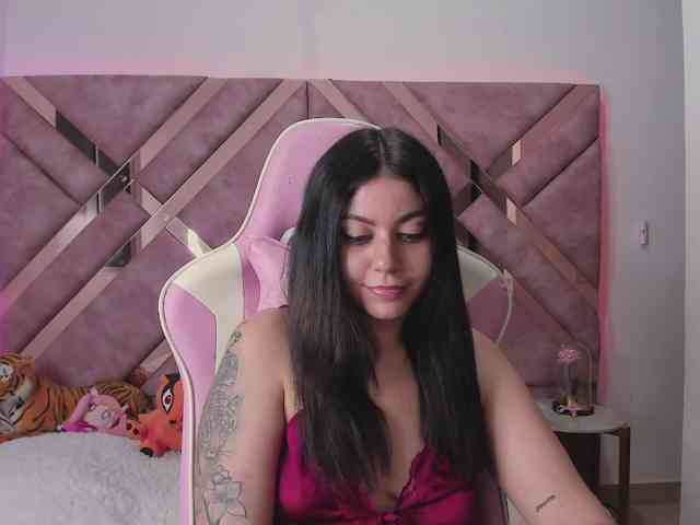 tigerbaby_ webcam