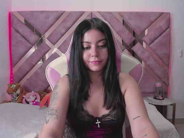 tigerbaby_ webcam