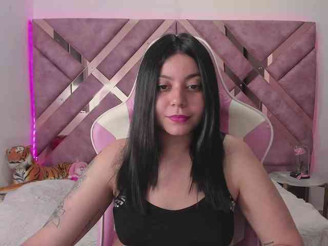 tigerbaby_ webcam