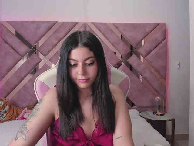 tigerbaby_ webcam