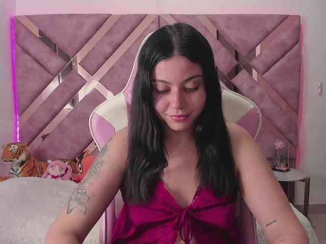 tigerbaby_ webcam