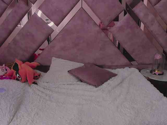 Saori9's webcam live show