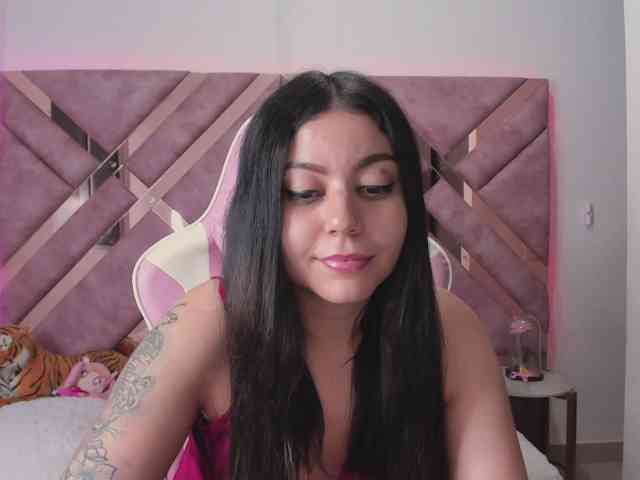 tigerbaby_ webcam